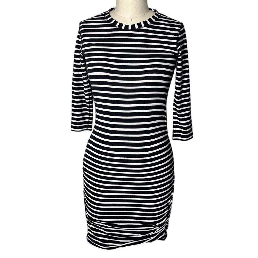 Lululemon Anytime Ruched Dress Black White Striped 3/4 Sleeve Pima Cotton 4